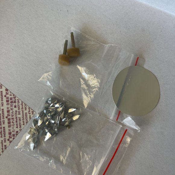 Badgley Mischka Heels - Picture 2 of 7